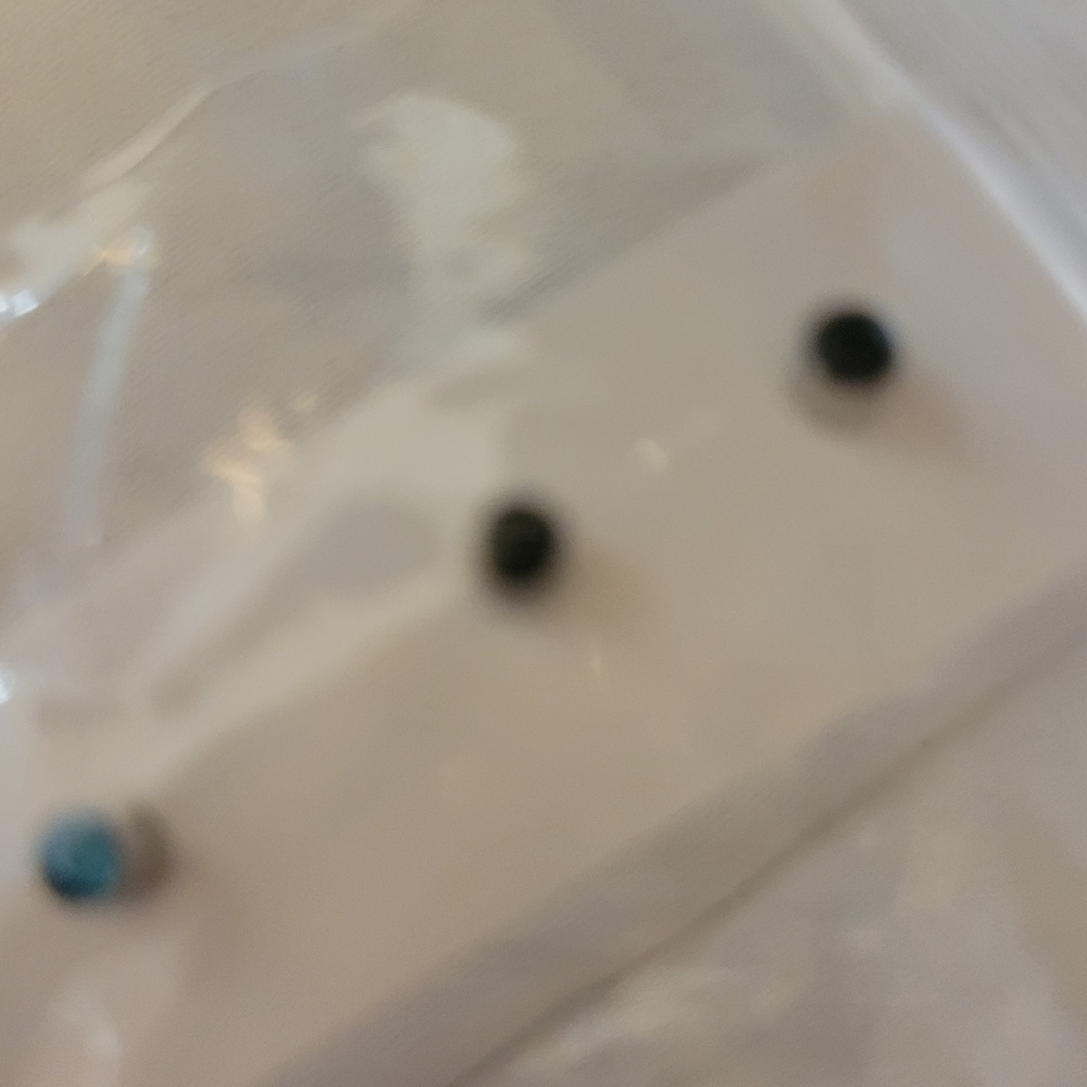 2pk STRONG MAGNET STUDS. LIP NOSE EARS ETC. VARIOS COLORS STAINLESS STEEL - Picture 9 of 10